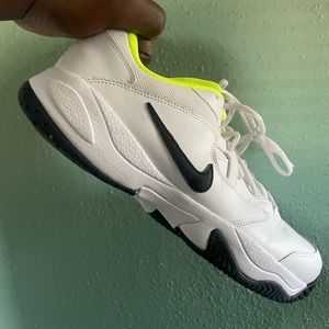 Nike Court Lite 2 Size 10.5
